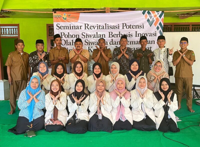 Mahasiswa KKN Universitas Annuqayah Posko 28 sukses menyelenggarakan seminar. (Foto: Dok. Istimewa)