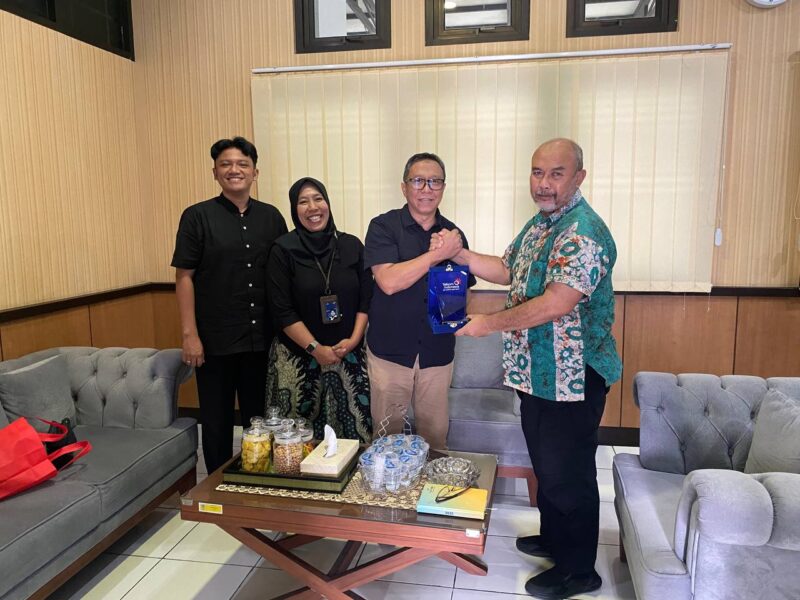 Kunjungan silaturahmi Witel Priangan Timur ke Pemerintah Kota Tasikmalaya. (Foto: Dok. Istimewa)