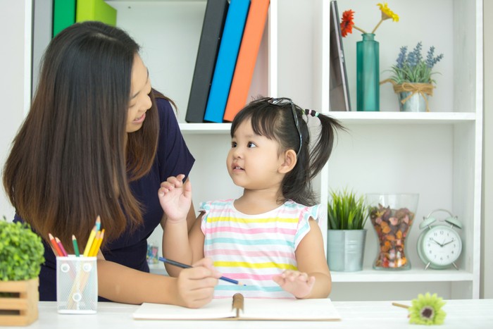 6 Kalimat Jitu dari Psikolog agar Anak Mau Mendengar Orang Tua. (Foto: Freepik)