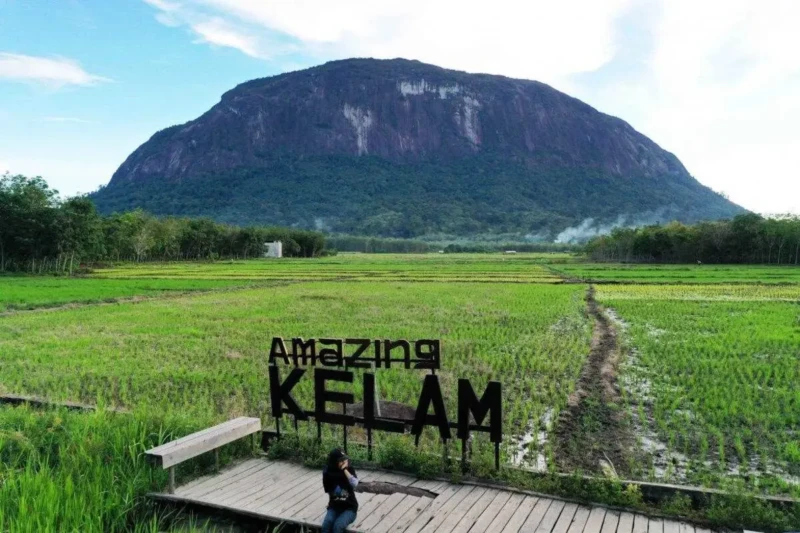 Pesona Bukit Kelam di Sintang. (Foto: Dok. Istimewa)