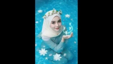 Prompt AI untuk Potret Wanita Berhijab Bawah Laut, Fine Art Portrait Realistis