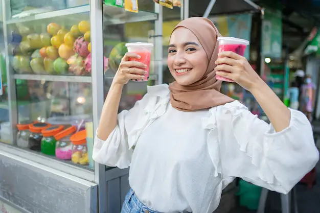 Ide Jualan Minuman yang Cocok untuk Anak Muda dan Menguntungkan