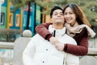 Surya Insomnia dan Istri. (Foto: Dok. Istimewa)