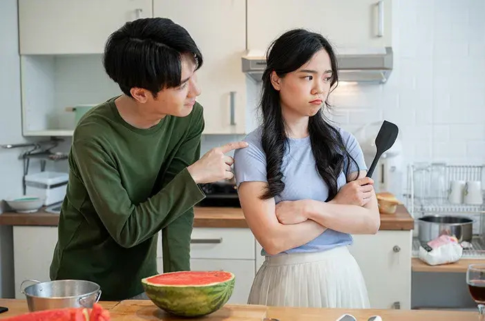 Apa Itu Arti Clingy dan Bagaimana Menghadapinya?