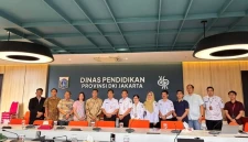 General Manager Telkom Witel Jakarta Inner melakukan pertemuan bersama Wakil Kepala Dinas Pendidikan Provinsi DKI Jakarta. (Foto: Dok. Istimewa)
