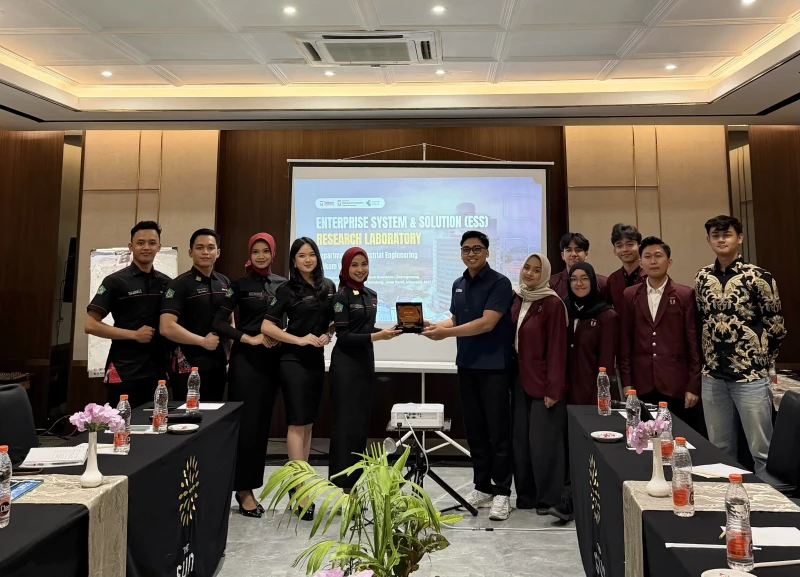 Inisiasi kolaborasi dan koordinasi penelitian antara Tim S1 Teknik Industri Telkom University bersama mitra Kab. Sidoarjo. (Foto: Dok. Istimewa)
