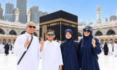 Pengalaman Umroh Mandiri Pertama Kali: Kisah Pak Ihsan Membawa Keluarga Ibadah 20 Hari Tanpa Travel