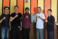 Mahasiswa Universitas Nusa Putra Ciptakan Smart Trash Bin untuk Dukung Pengelolaan Sampah di Desa Pangkalan